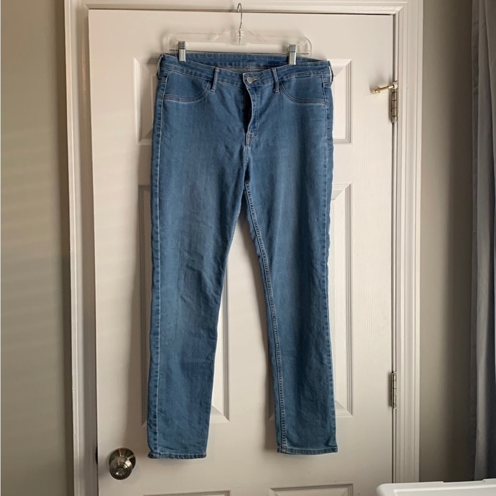 H&M Skinny Ankle Jean size 33